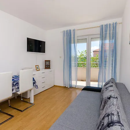 Helles Nur 400 Meter Zum Sandstrand Mit Meerblick, Wifi, Privatparkplatz Apartment