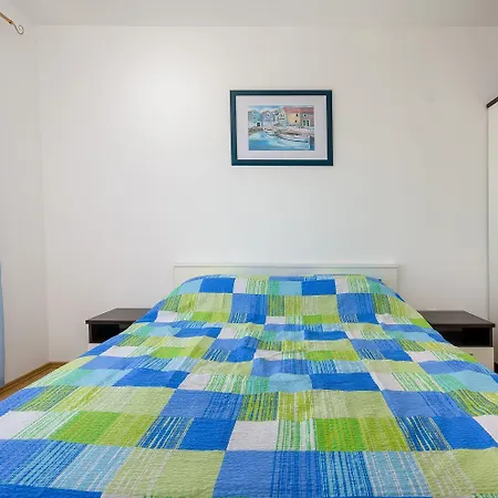 Apartman Helles Nur 400 Meter Zum Sandstrand Mit Meerblick, Wifi, Privatparkplatz *