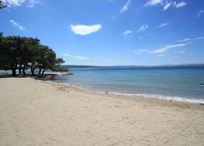 Helles Nur 400 Meter Zum Sandstrand Mit Meerblick, Wifi, Privatparkplatz Appartement Crikvenica